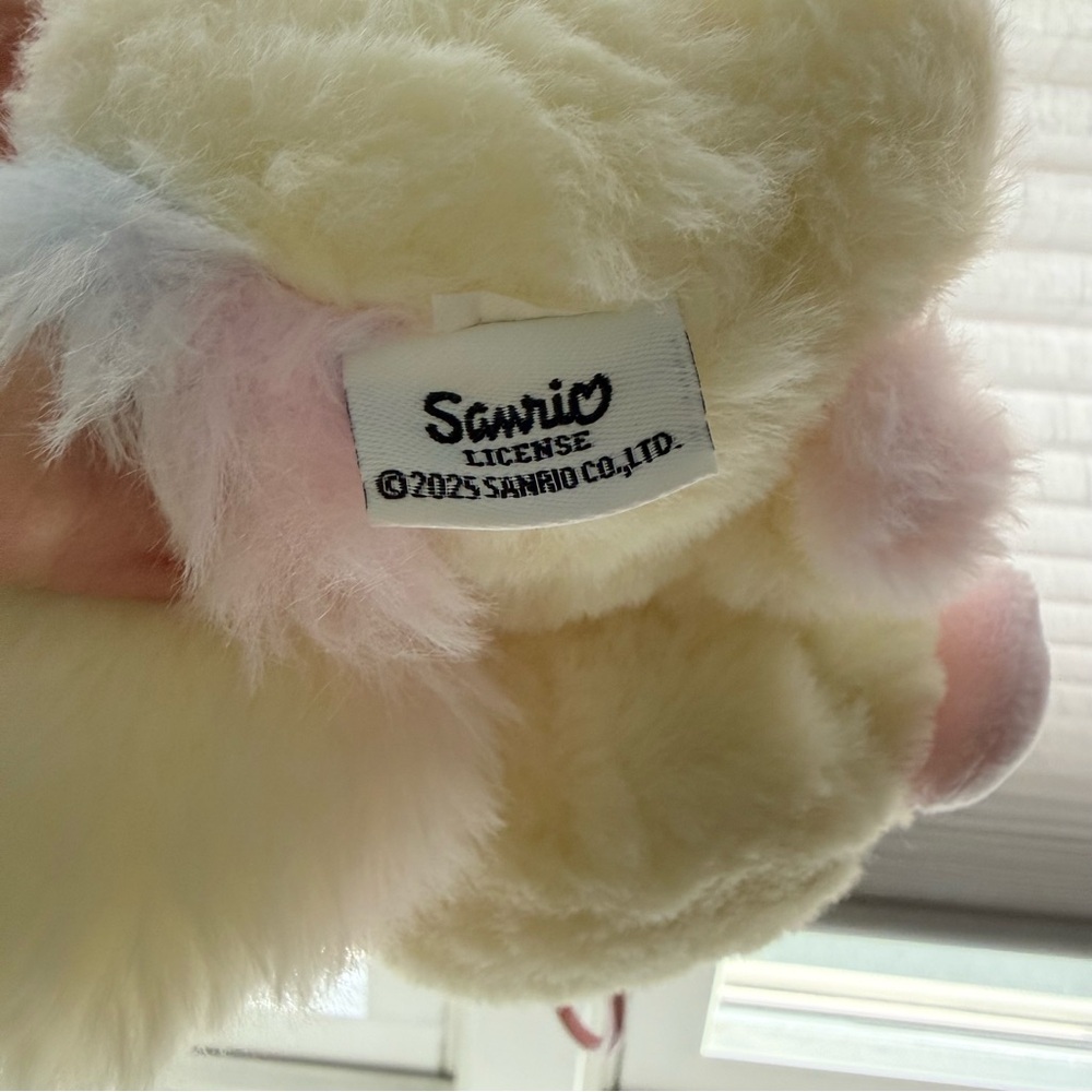 Sanrio Miniso Dreamy Unicorn Hello Kitty Yellow Plush Pendant Like New - Picture 6 of 8